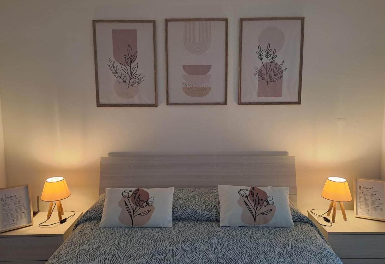 Fiumicino Airport Sunflower Room Екстериор снимка